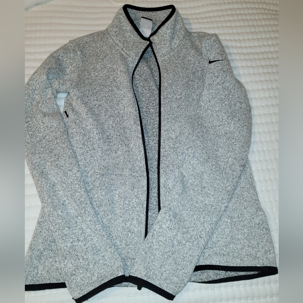 Vintage nike therma fit jacket